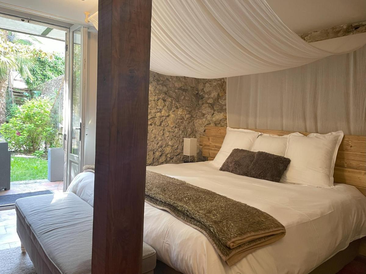 Le St Vincent Hotel Roquefort  Ngoại thất bức ảnh