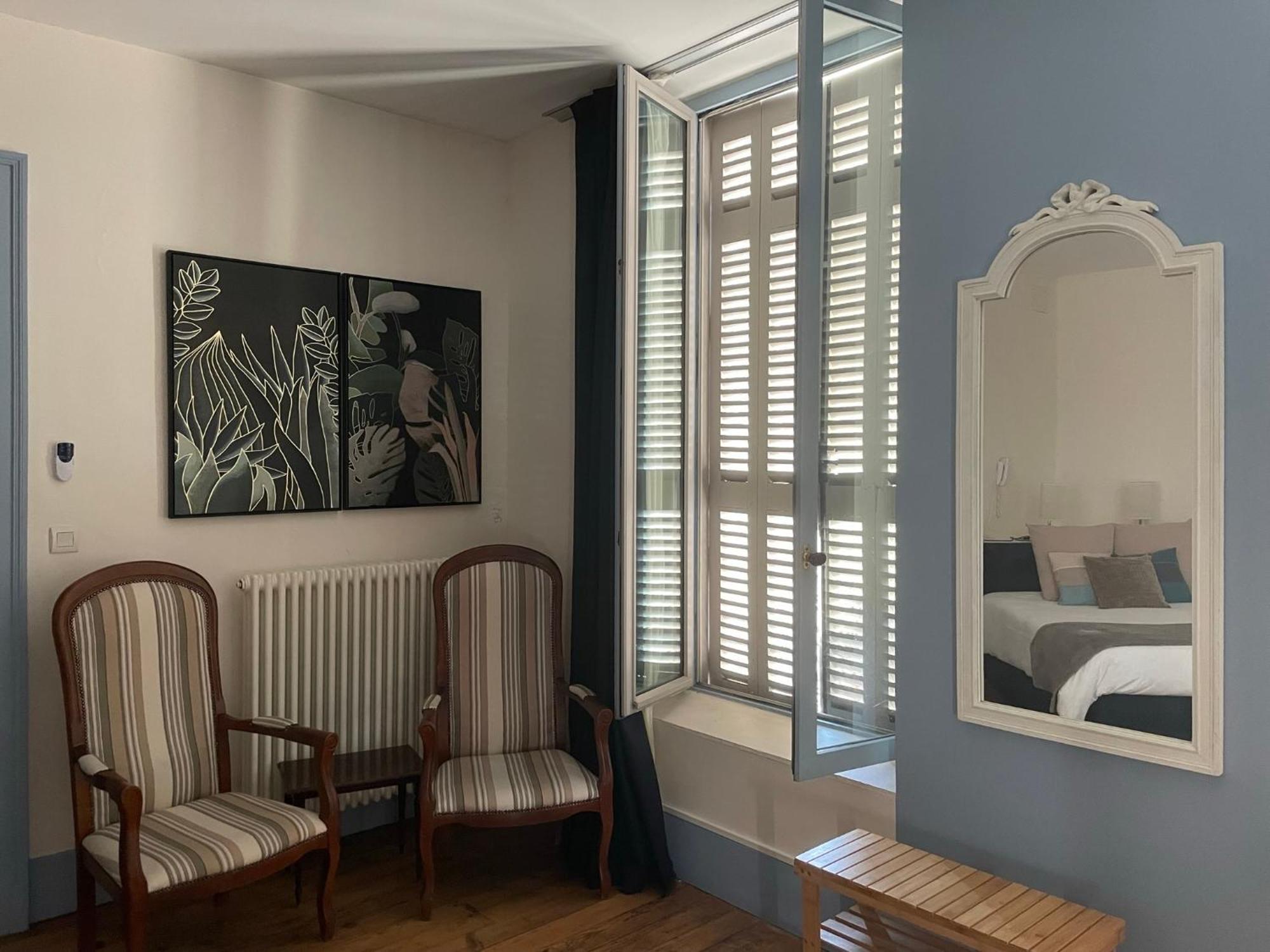 Le St Vincent Hotel Roquefort  Ngoại thất bức ảnh
