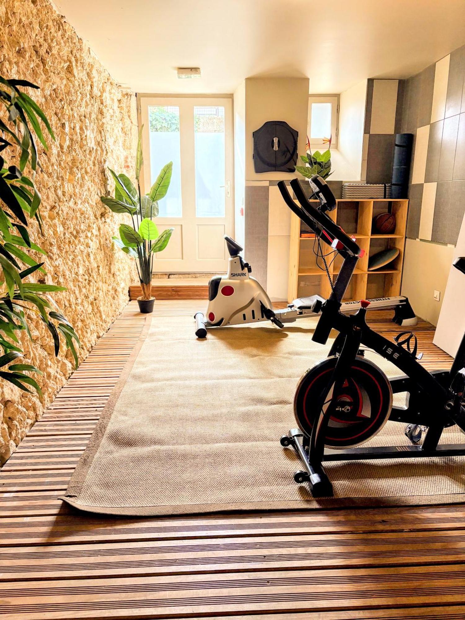 Le St Vincent Hotel Roquefort  Ngoại thất bức ảnh