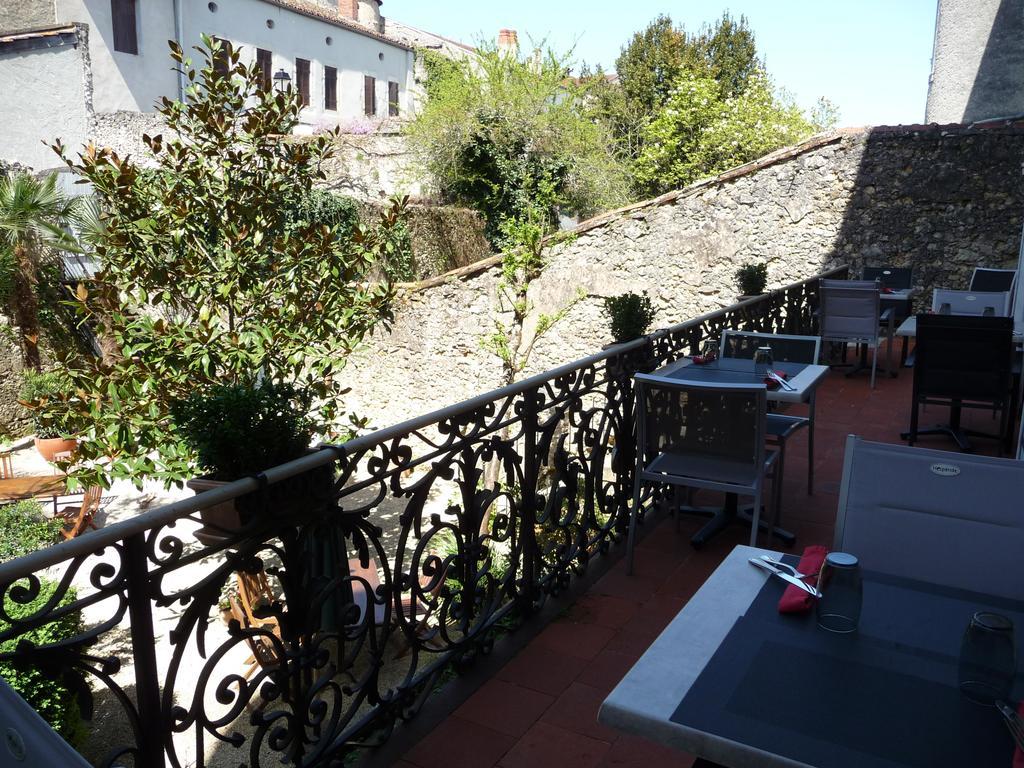 Le St Vincent Hotel Roquefort  Ngoại thất bức ảnh