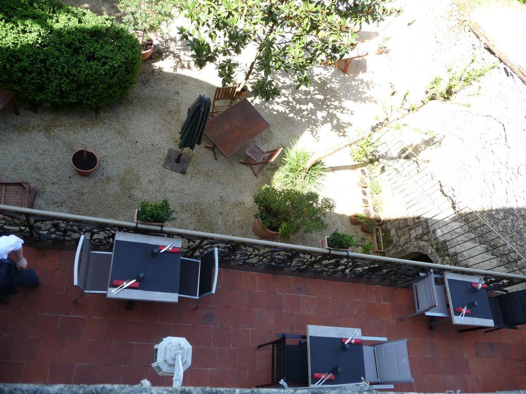 Le St Vincent Hotel Roquefort  Ngoại thất bức ảnh
